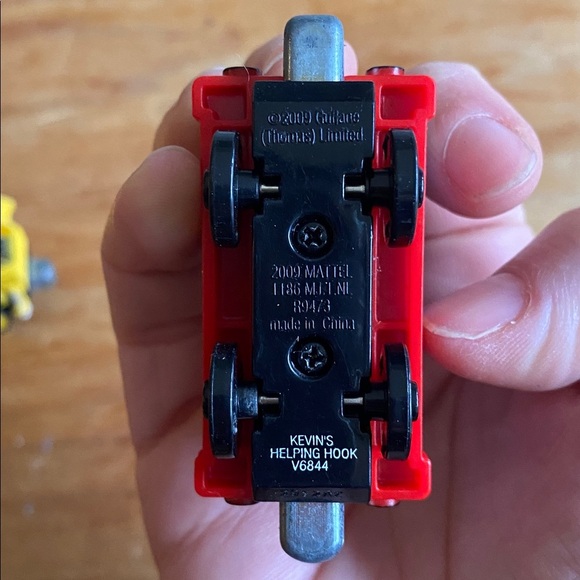 Thomas & Friends “Kevin” w/ Tender - Picture 4 of 6